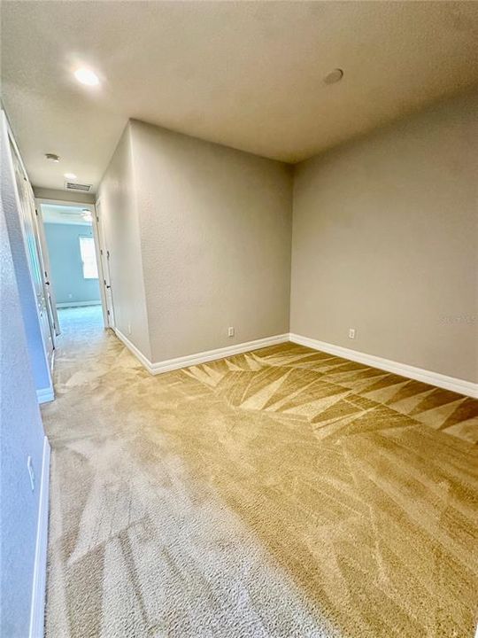 For Sale: $370,000 (2 beds, 2 baths, 1639 Square Feet)
