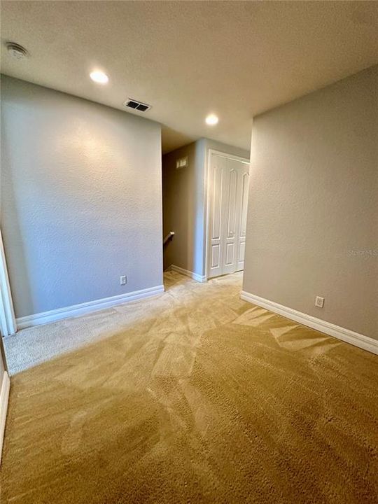 For Sale: $370,000 (2 beds, 2 baths, 1639 Square Feet)