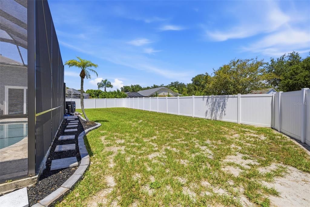 For Sale: $525,000 (4 beds, 2 baths, 2112 Square Feet)