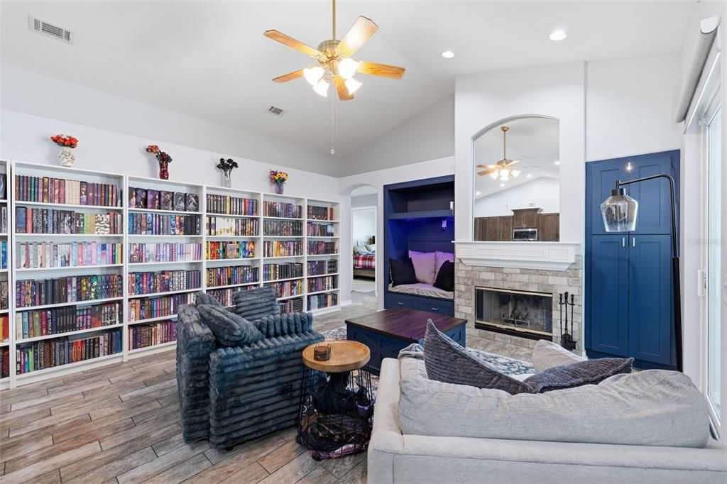 For Sale: $525,000 (4 beds, 2 baths, 2112 Square Feet)