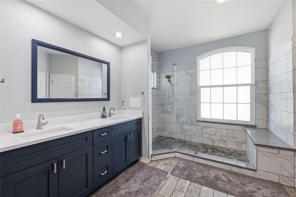 For Sale: $525,000 (4 beds, 2 baths, 2112 Square Feet)