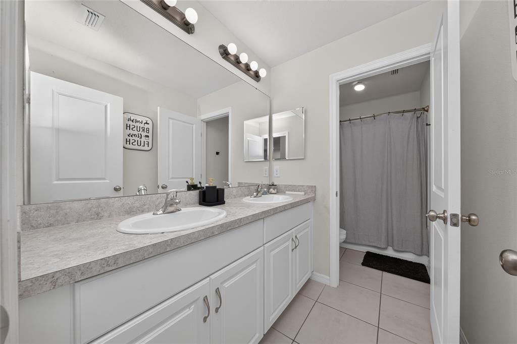For Sale: $370,000 (4 beds, 2 baths, 2168 Square Feet)