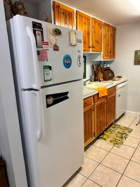 For Sale: $120,000 (1 beds, 1 baths, 586 Square Feet)