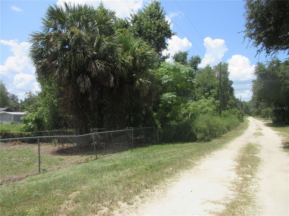 待售: $14,900 (0.30 acres)