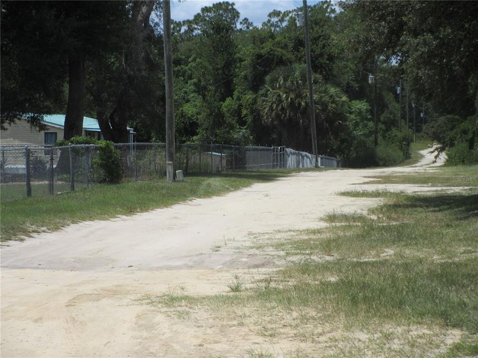 待售: $14,900 (0.30 acres)
