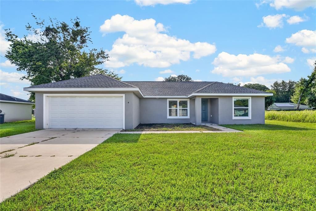 For Sale: $249,900 (3 beds, 2 baths, 1416 Square Feet)