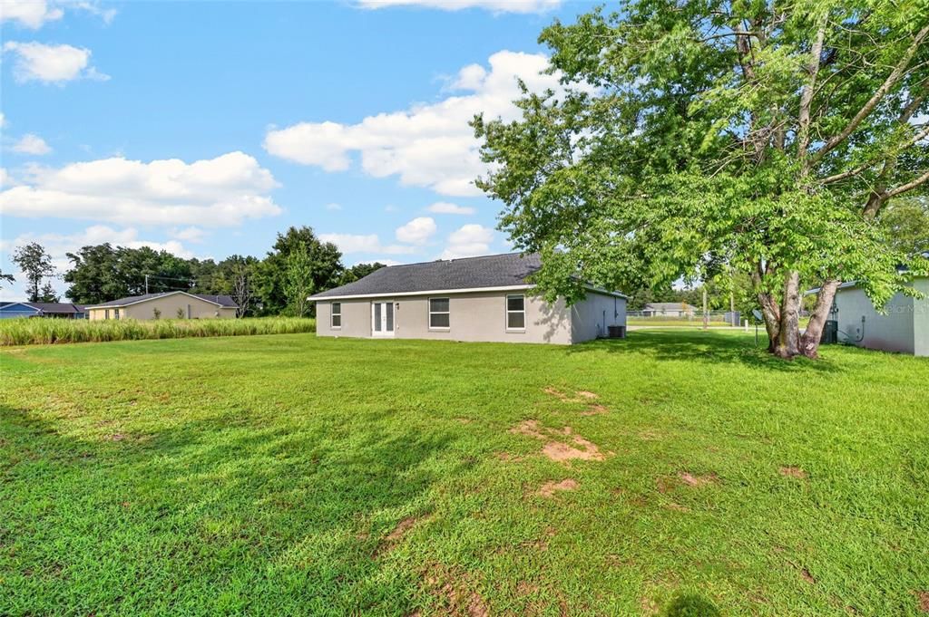 For Sale: $249,900 (3 beds, 2 baths, 1416 Square Feet)