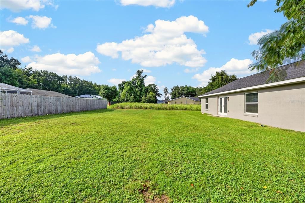 For Sale: $249,900 (3 beds, 2 baths, 1416 Square Feet)