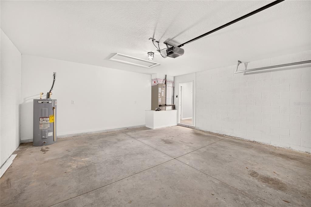 For Sale: $249,900 (3 beds, 2 baths, 1416 Square Feet)