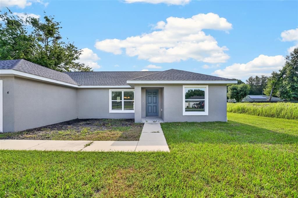 For Sale: $249,900 (3 beds, 2 baths, 1416 Square Feet)