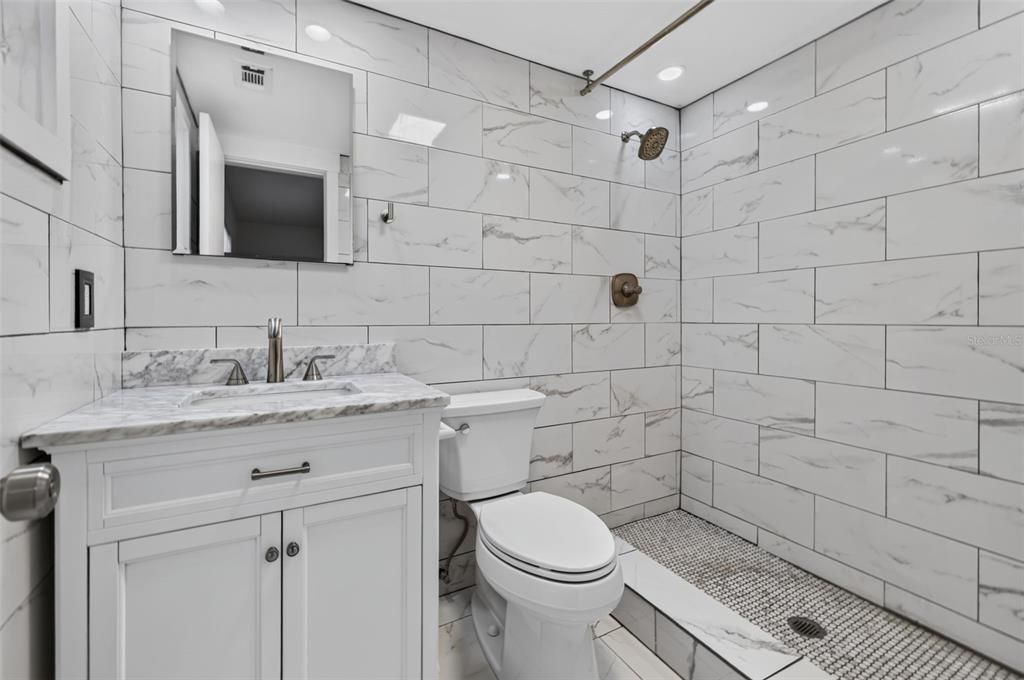 En Venta: $375,000 (3 camas, 2 baños, 1092 Pies cuadrados)