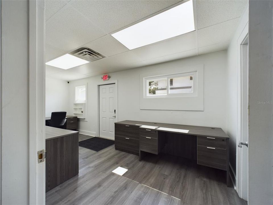 En Venta: $359,900 (0 camas, 0 baños, 1184 Pies cuadrados)