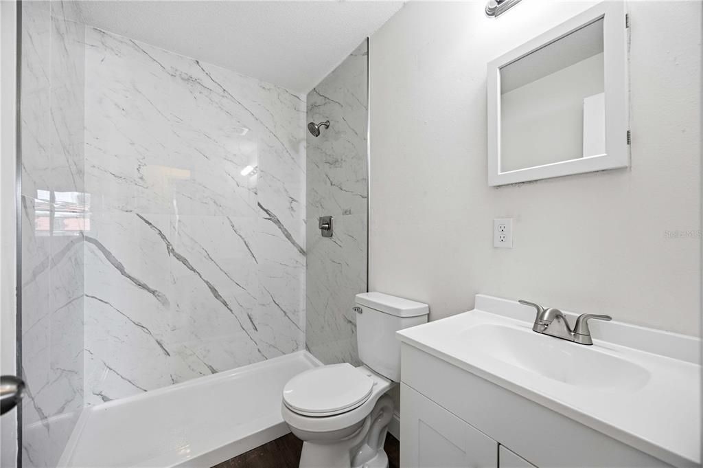 For Sale: $320,000 (3 beds, 1 baths, 1135 Square Feet)