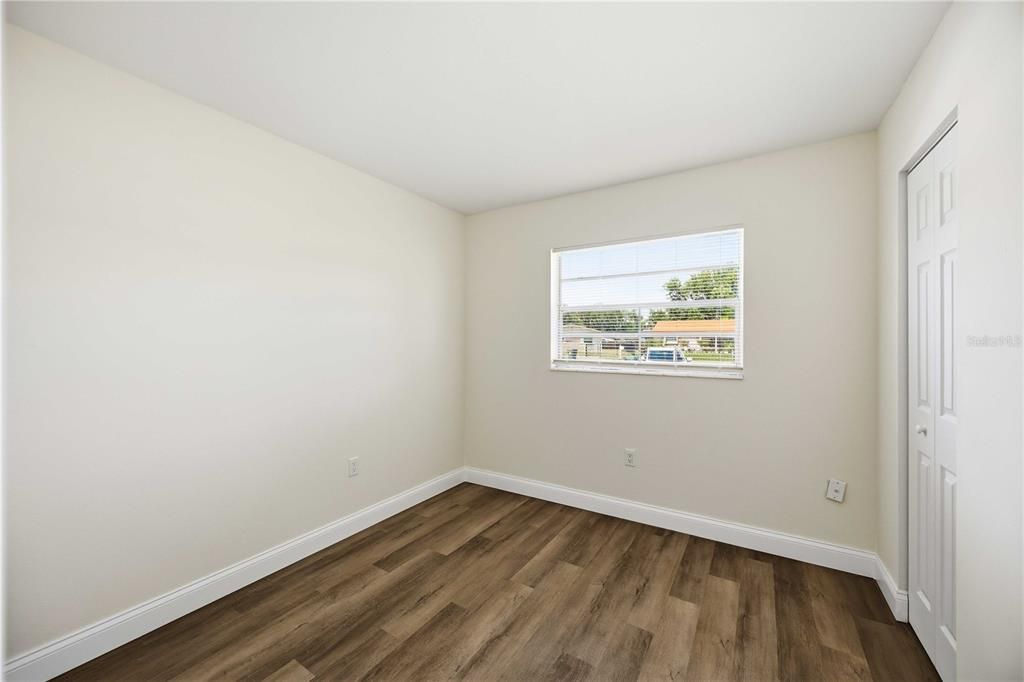 For Sale: $320,000 (3 beds, 1 baths, 1135 Square Feet)