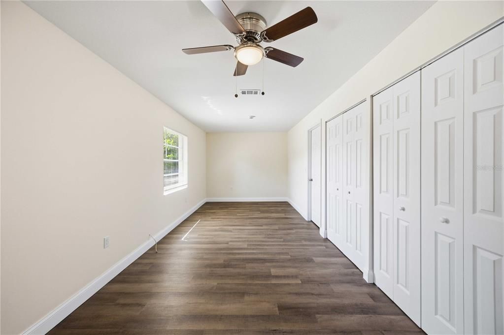 For Sale: $320,000 (3 beds, 1 baths, 1135 Square Feet)