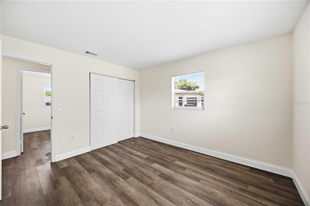 For Sale: $320,000 (3 beds, 1 baths, 1135 Square Feet)