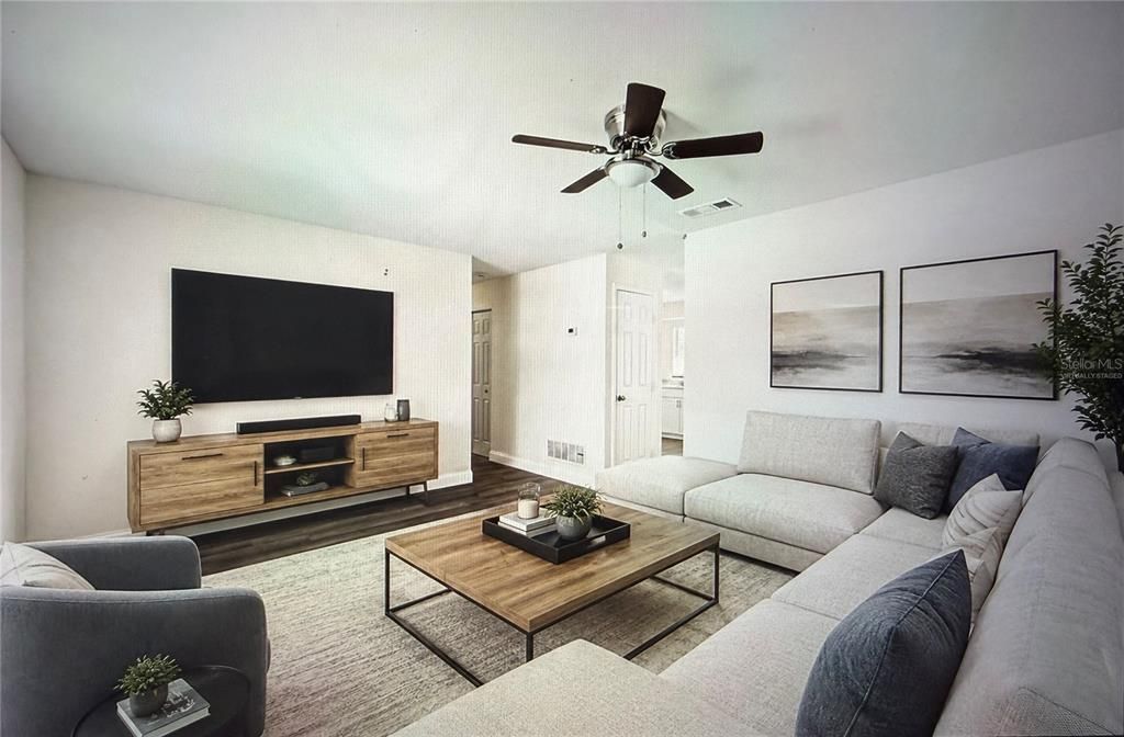 For Sale: $320,000 (3 beds, 1 baths, 1135 Square Feet)