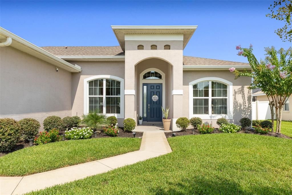 For Sale: $675,000 (4 beds, 3 baths, 2431 Square Feet)