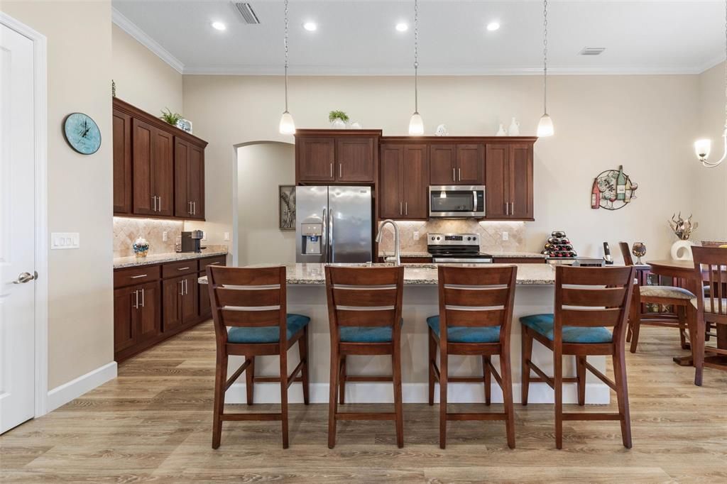 For Sale: $675,000 (4 beds, 3 baths, 2431 Square Feet)
