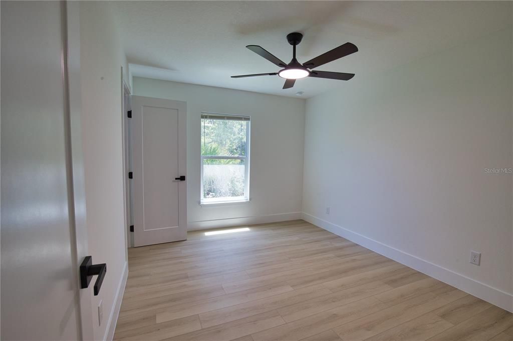 For Sale: $459,990 (6 beds, 0 baths, 2396 Square Feet)