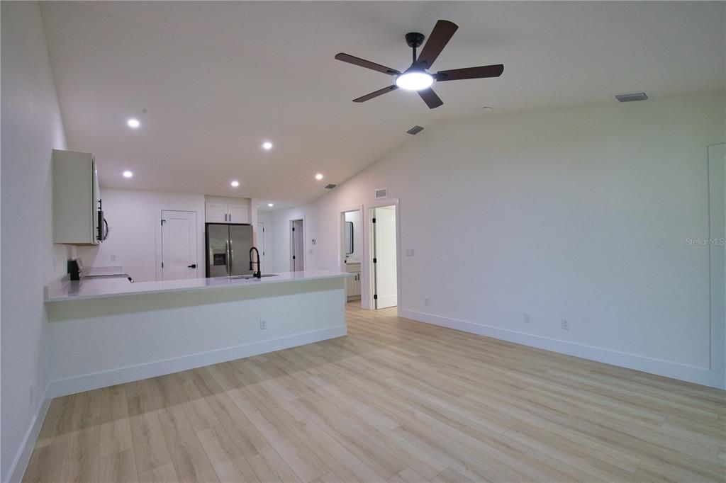 For Sale: $459,990 (6 beds, 0 baths, 2396 Square Feet)