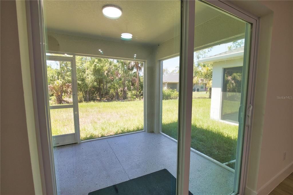For Sale: $459,990 (6 beds, 0 baths, 2396 Square Feet)