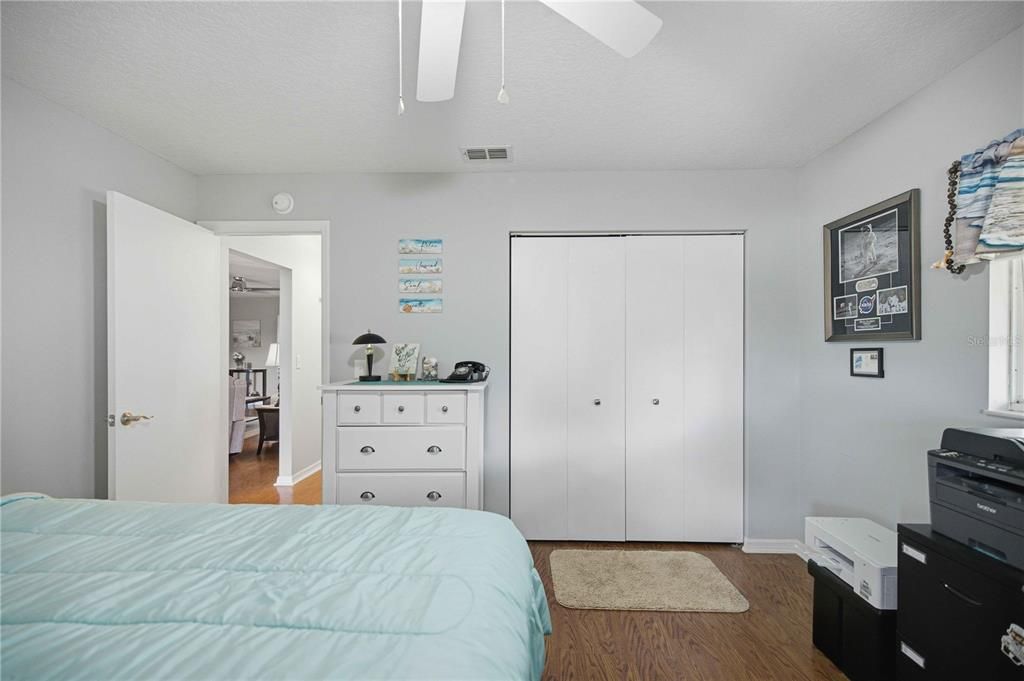 For Sale: $288,900 (3 beds, 2 baths, 1910 Square Feet)
