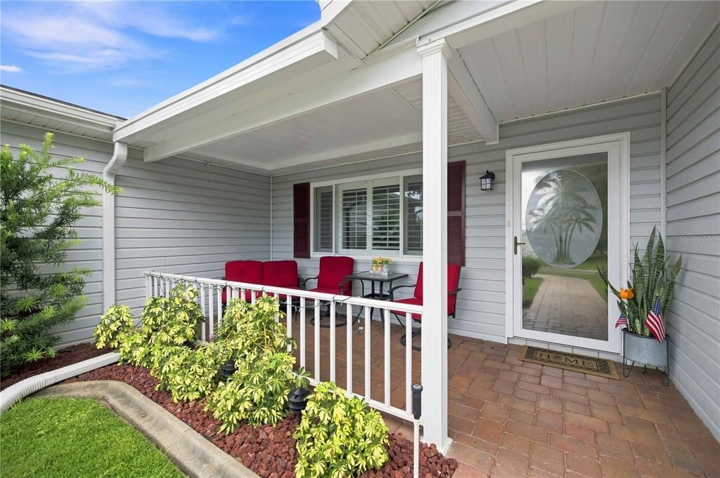 For Sale: $288,900 (3 beds, 2 baths, 1910 Square Feet)