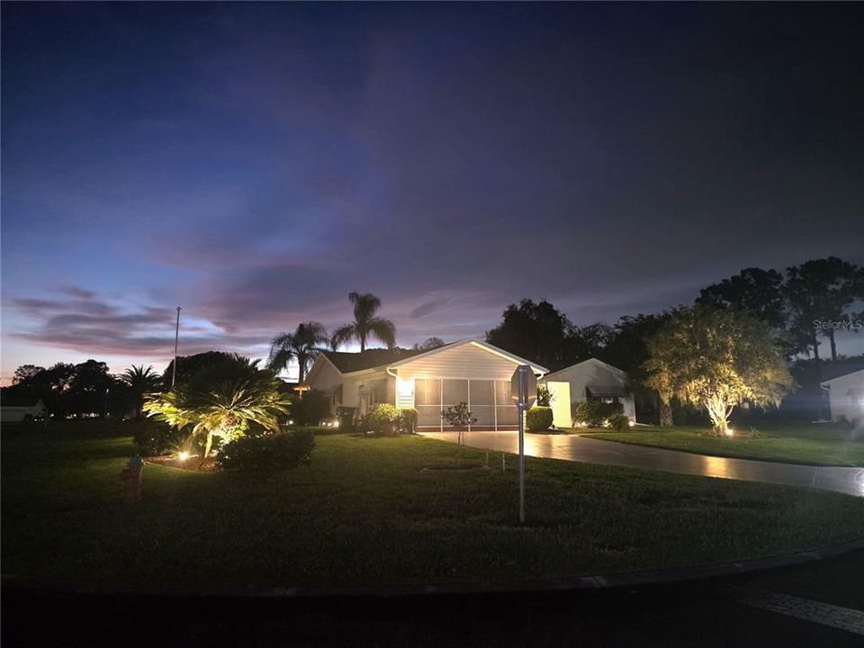 For Sale: $288,900 (3 beds, 2 baths, 1910 Square Feet)