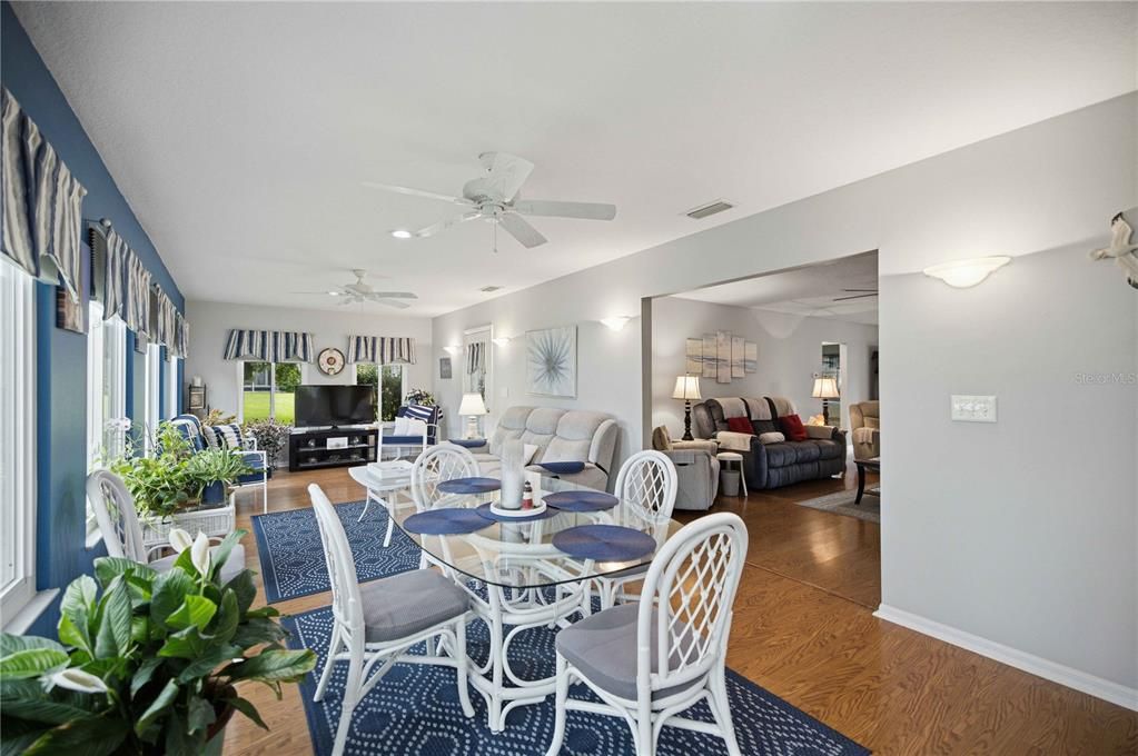 For Sale: $288,900 (3 beds, 2 baths, 1910 Square Feet)