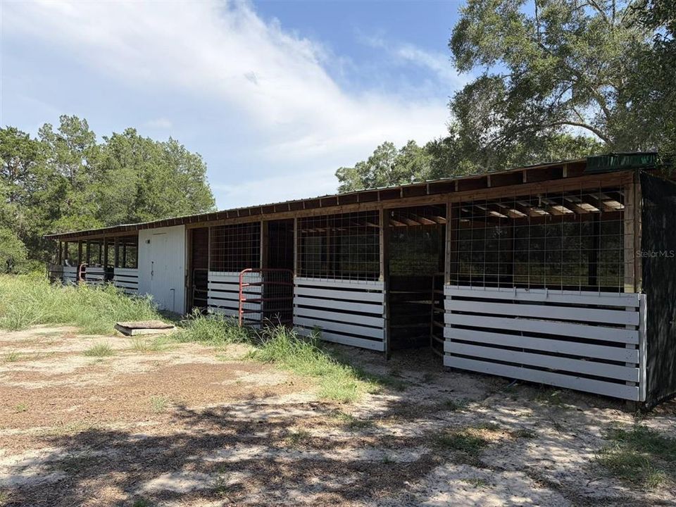 En Venta: $299,000 (2 camas, 2 baños, 864 Pies cuadrados)