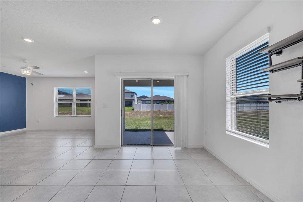 For Rent: $2,100 (4 beds, 2 baths, 1865 Square Feet)