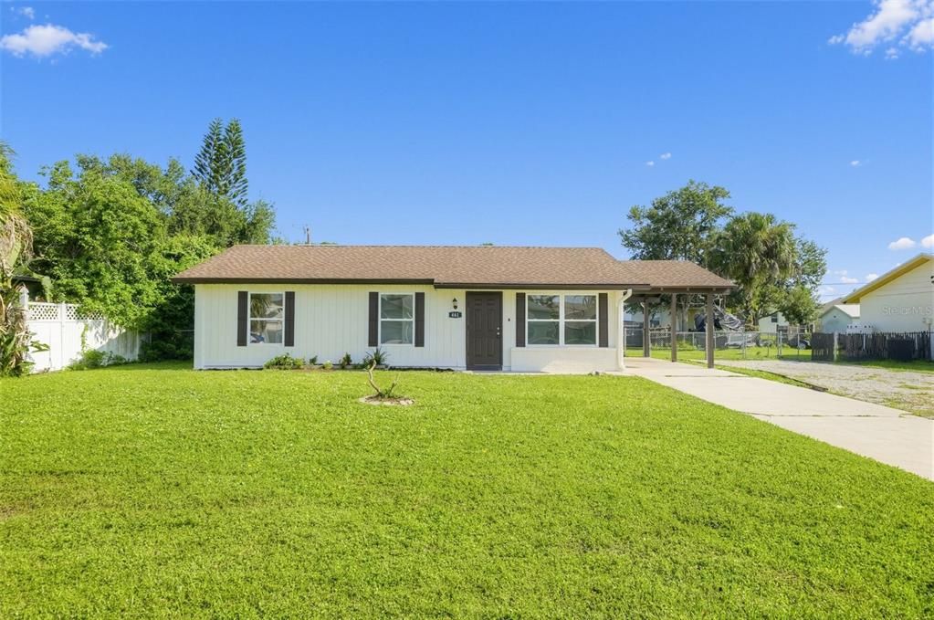 For Sale: $209,900 (3 beds, 2 baths, 1053 Square Feet)