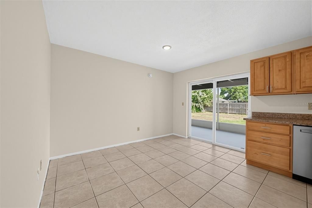 For Sale: $209,900 (3 beds, 2 baths, 1053 Square Feet)