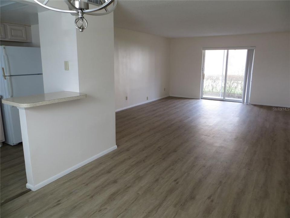 For Rent: $1,900 (2 beds, 2 baths, 1026 Square Feet)
