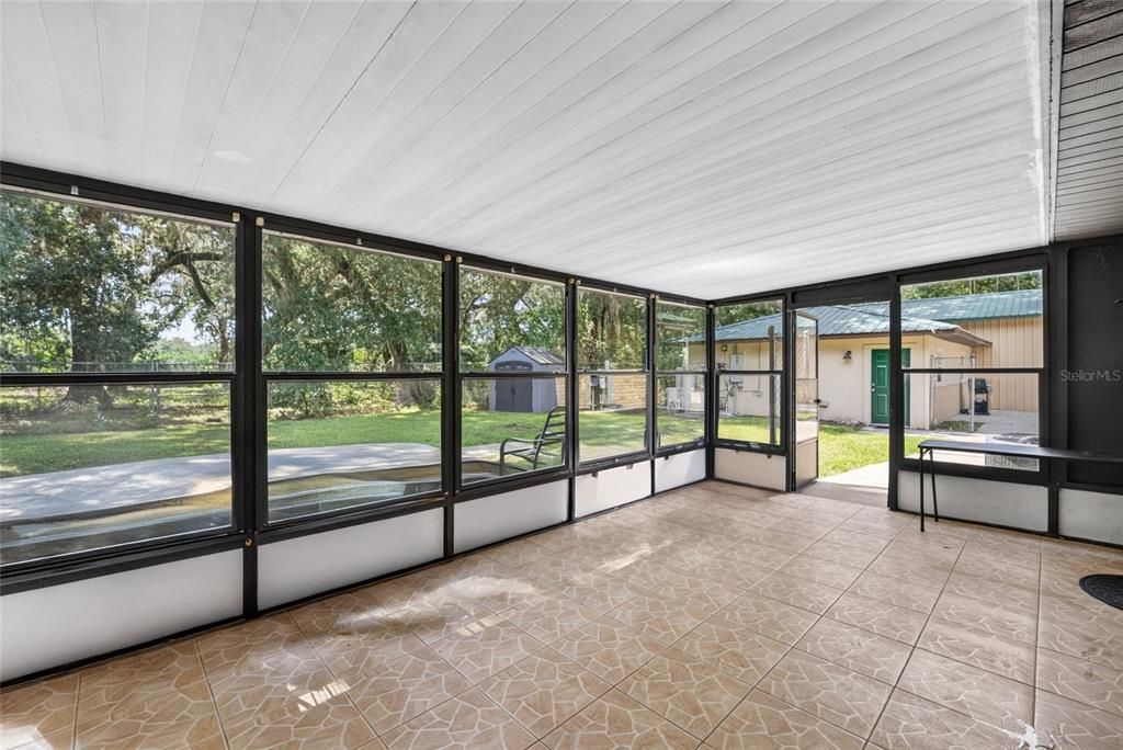 For Sale: $450,000 (3 beds, 2 baths, 1782 Square Feet)
