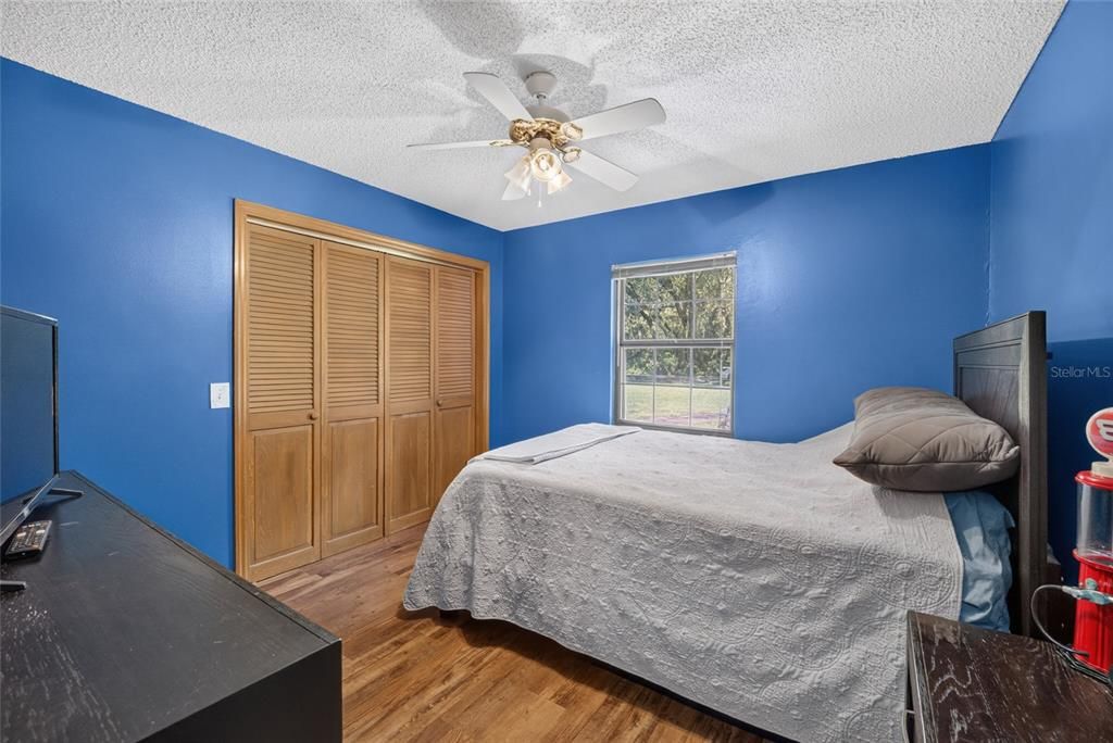 For Sale: $450,000 (3 beds, 2 baths, 1782 Square Feet)