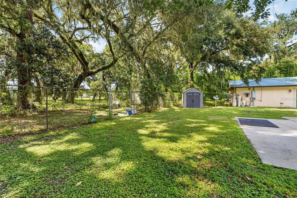 For Sale: $450,000 (3 beds, 2 baths, 1782 Square Feet)