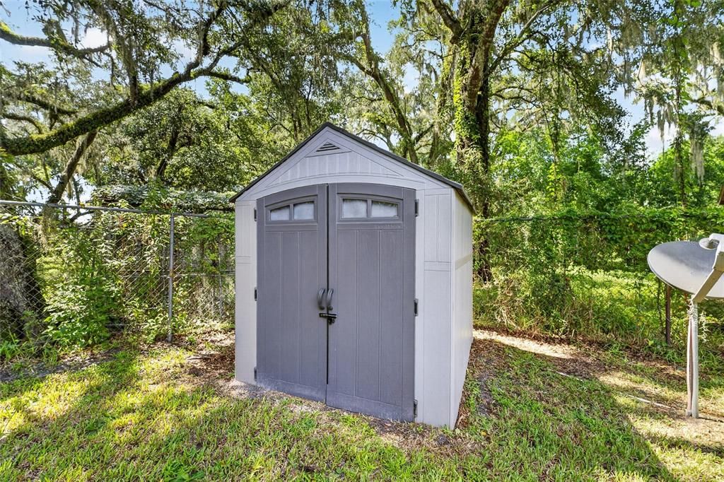 For Sale: $450,000 (3 beds, 2 baths, 1782 Square Feet)