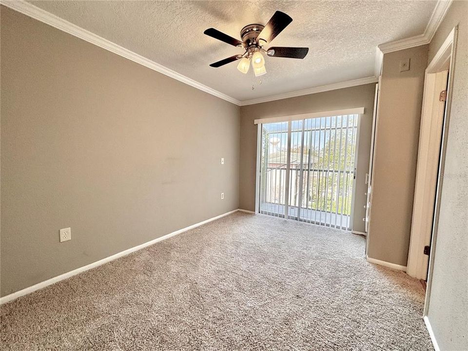 В аренду: $1,600 (2 спален, 2 ванн, 992 Квадратных фут)