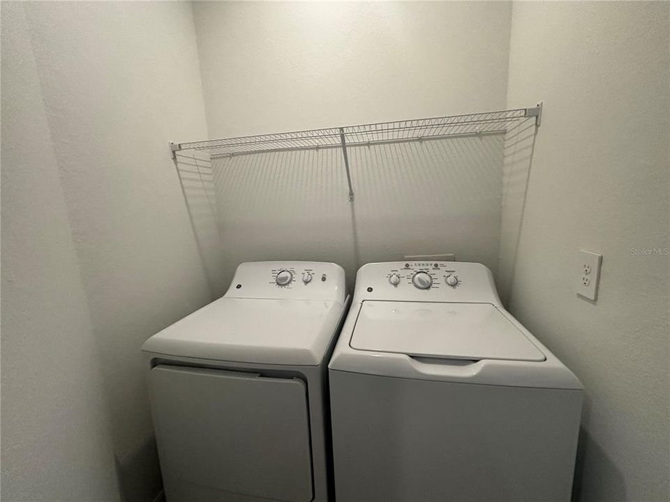 For Rent: $2,195 (3 beds, 2 baths, 1301 Square Feet)