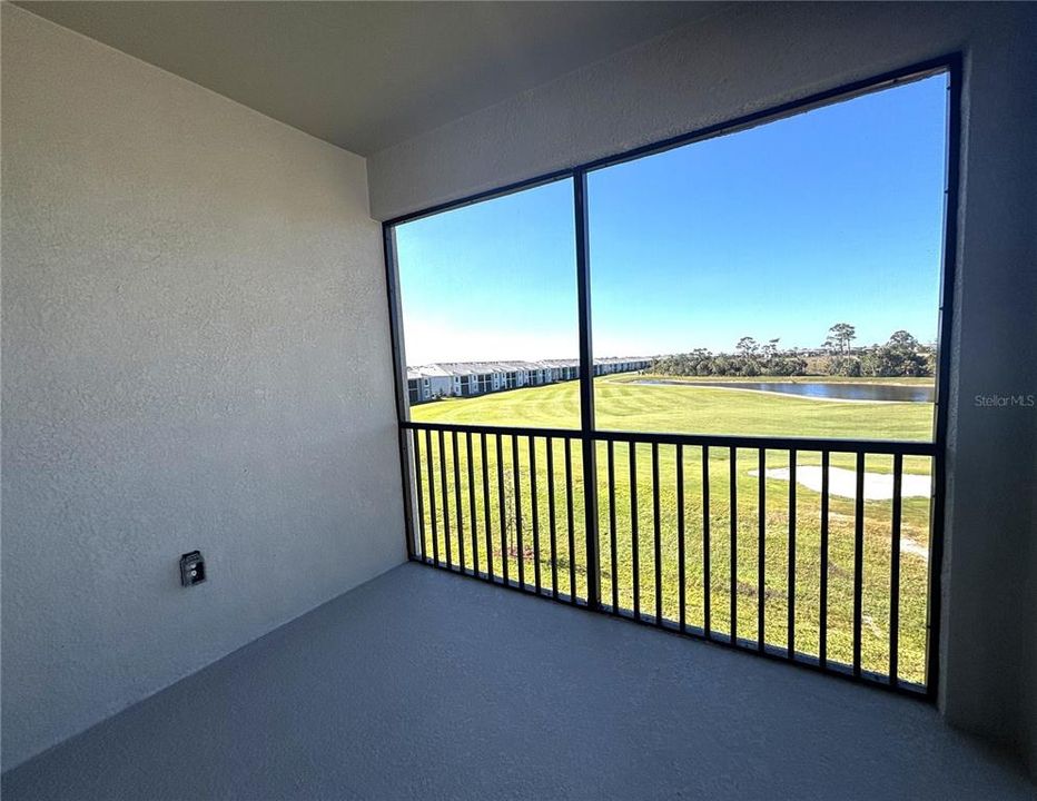 For Rent: $2,195 (3 beds, 2 baths, 1301 Square Feet)