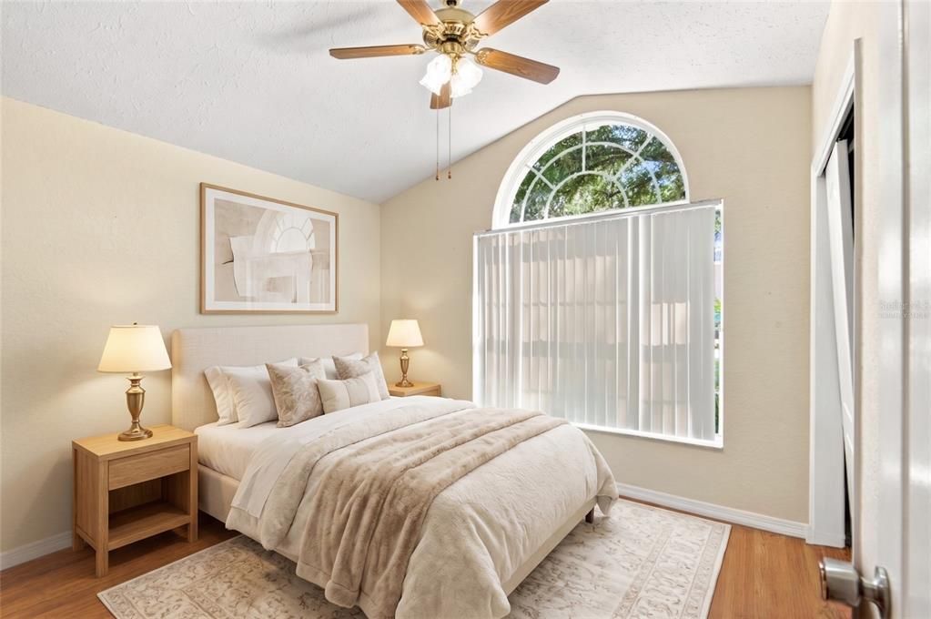 For Sale: $259,900 (3 beds, 2 baths, 1079 Square Feet)