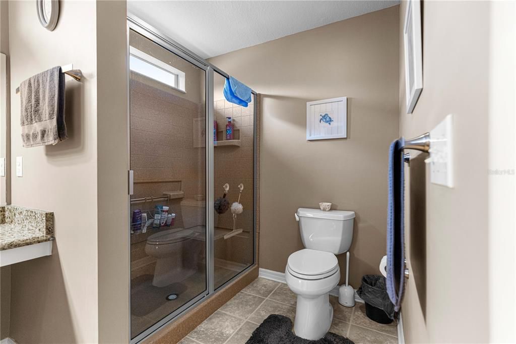 For Sale: $338,800 (2 beds, 2 baths, 1699 Square Feet)