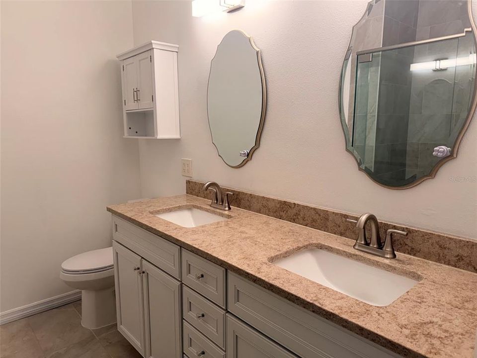 For Rent: $2,600 (2 beds, 2 baths, 1776 Square Feet)