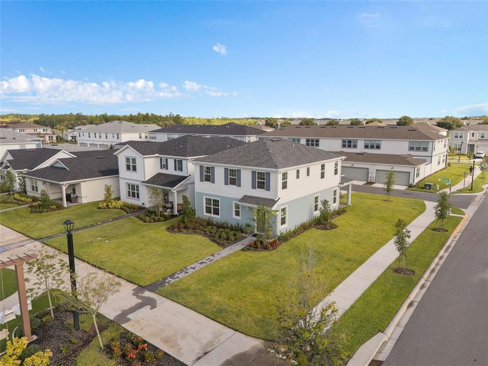 For Sale: $580,000 (4 beds, 3 baths, 2341 Square Feet)