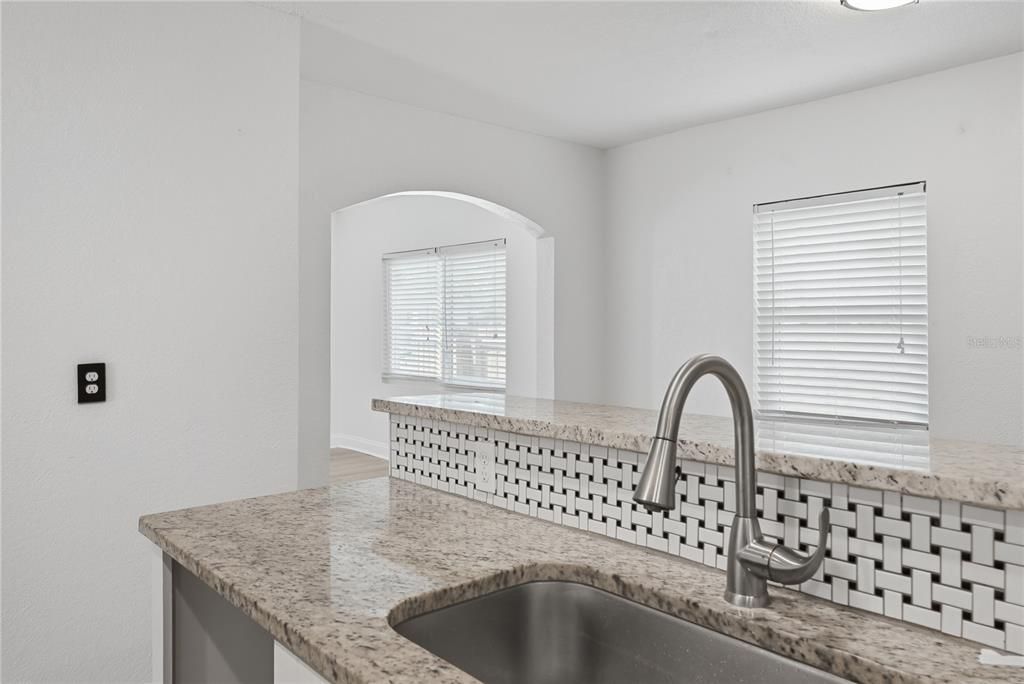 En Venta: $399,900 (3 camas, 2 baños, 1257 Pies cuadrados)