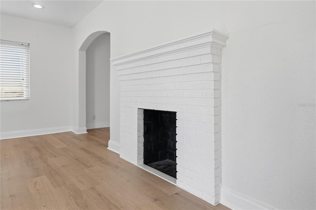 En Venta: $399,900 (3 camas, 2 baños, 1257 Pies cuadrados)