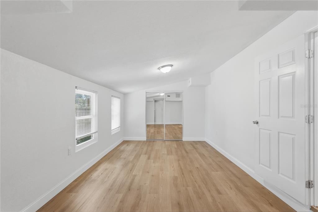 En Venta: $399,900 (3 camas, 2 baños, 1257 Pies cuadrados)