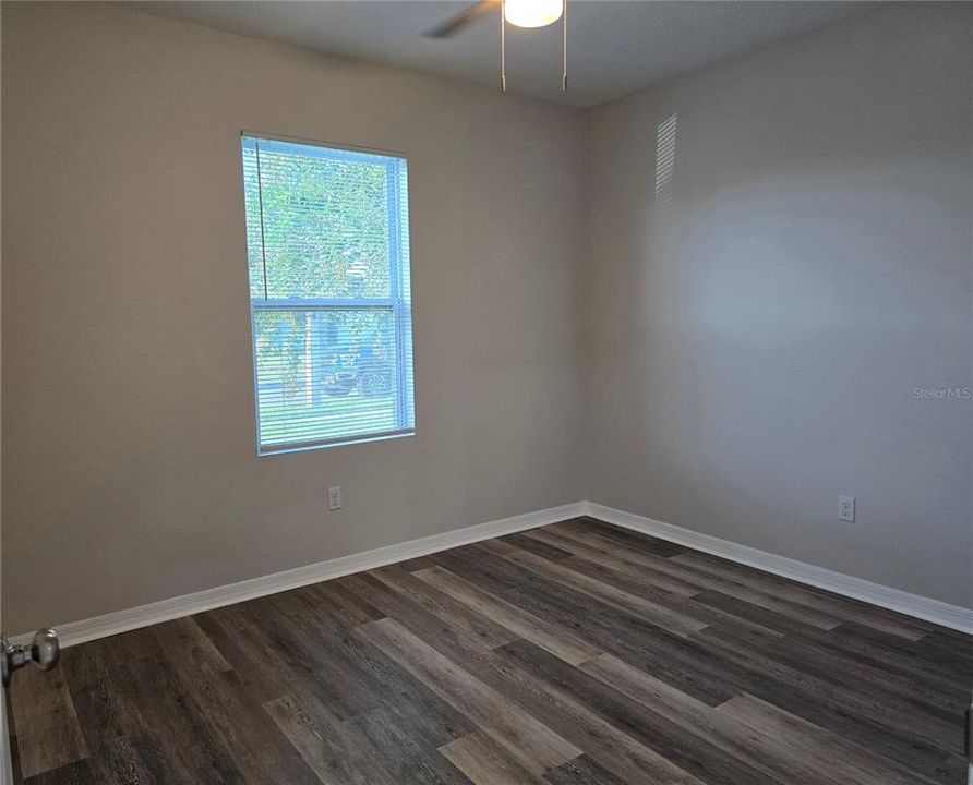 For Rent: $1,850 (3 beds, 2 baths, 1405 Square Feet)